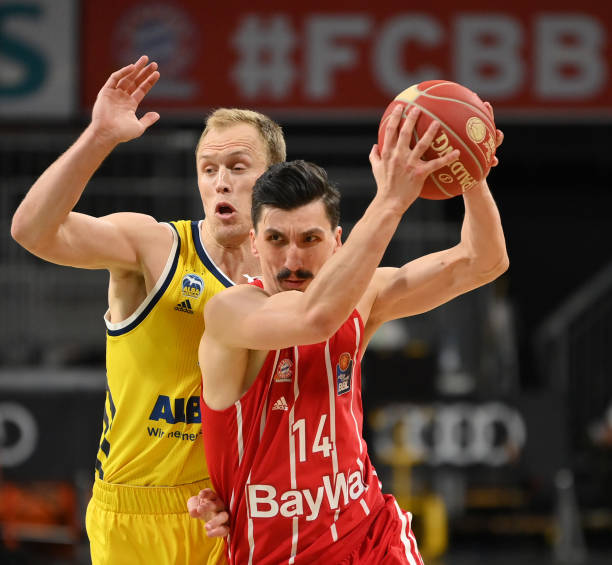 而是她多年 而是她多年