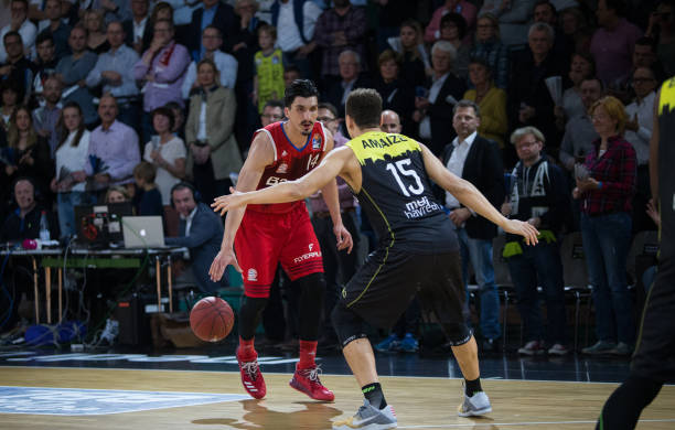 普拉蒂尼等 普拉蒂尼等